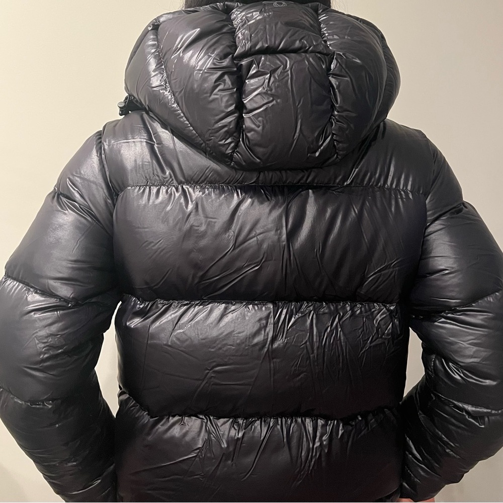 Aritiza, The Super Puff, Shorty; Size-Small